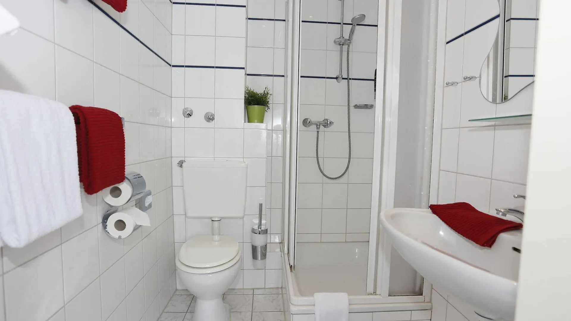 ***  Hotel Condor Hamburgo Alemanha