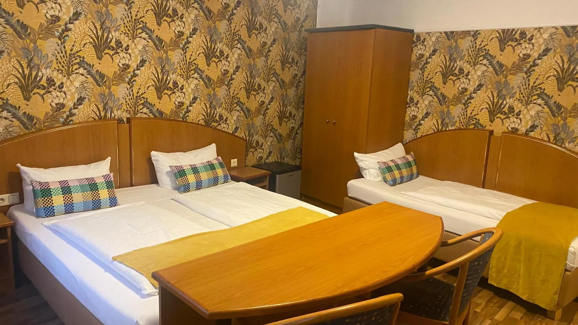 המבורג Hotel Condor